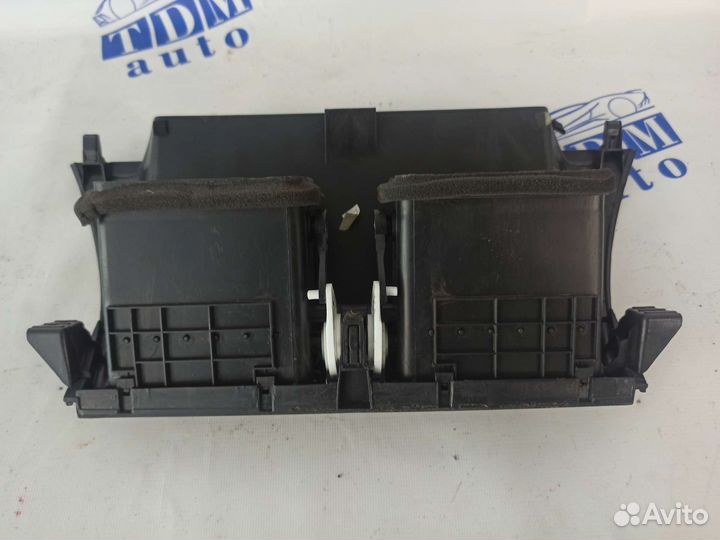 Дефлектор воздуховод печки Geely Emgrand X7 Эмгран