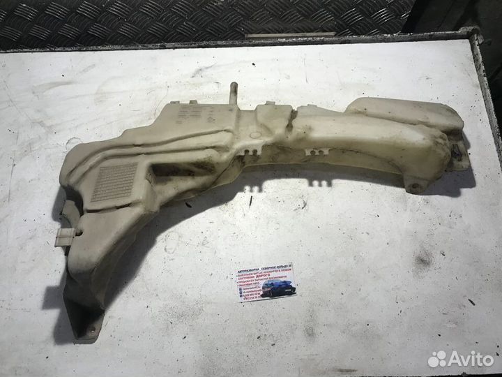 Бачок омывателя Ford C-MAX