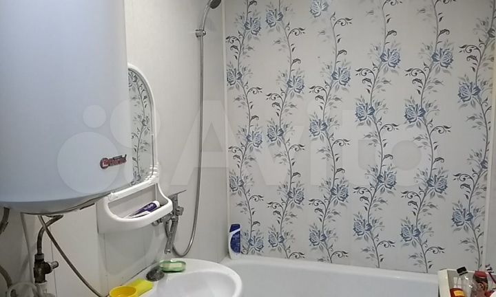 2-к. квартира, 42 м², 1/2 эт.