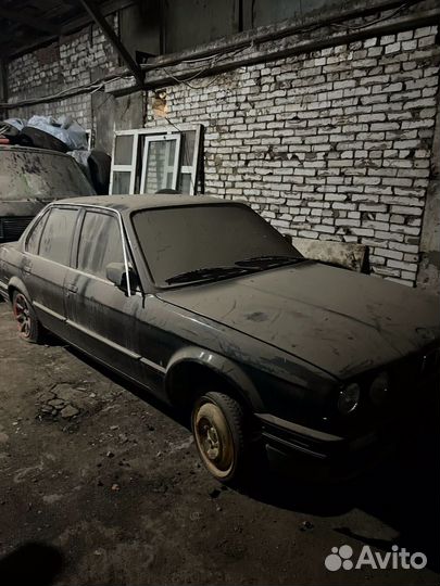 BMW E30 в Разбор по болтам