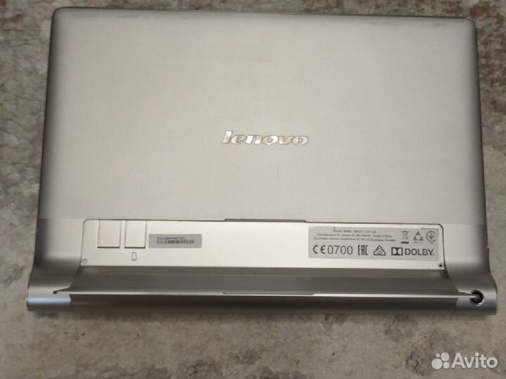Lenovo Yoga tablet 10 B8000