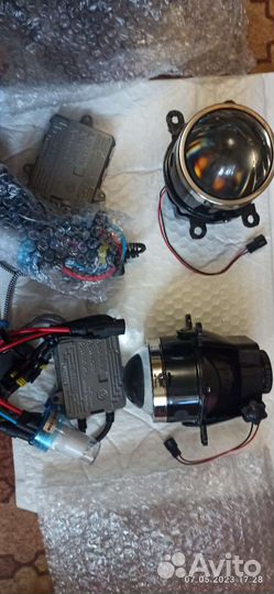 Противотуманные фары Bi-xenon