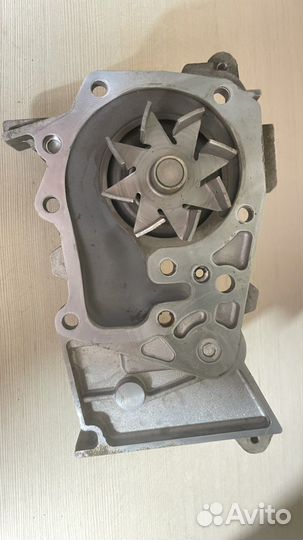 Помпа renault
