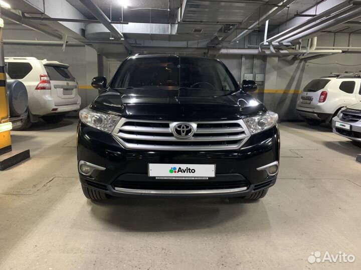 Toyota Highlander 3.5 AT, 2011, 147 700 км