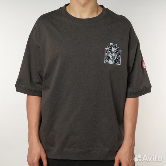 Футболка CavEmpt уникальное