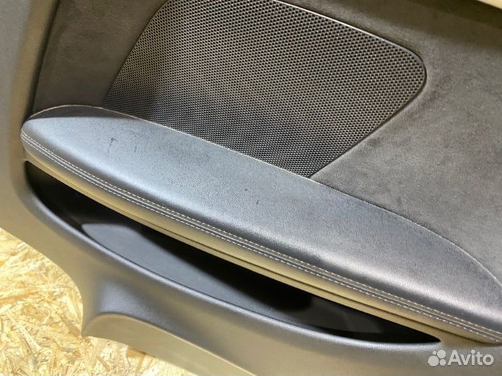 Дверная карта задняя правая Audi A5 купе 2.0 2010