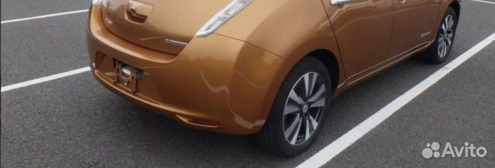 Задний бампер Ниссан Лиф Aze0