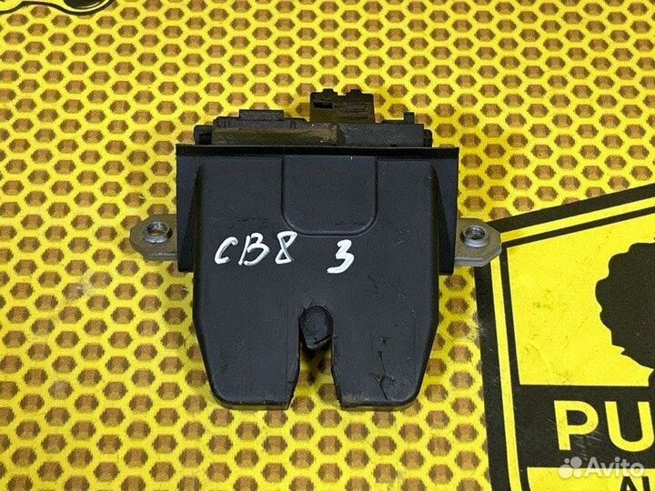 Замок багажника Ford Focus CB8 duratec 2.0 DI