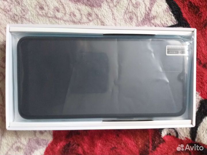 Мобильные телефоны