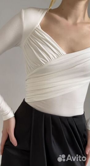 Боди белое 44