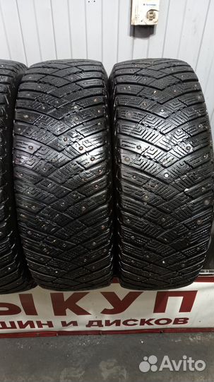 Goodyear Ultragrip Ice Arctic 235/60 R18 107T