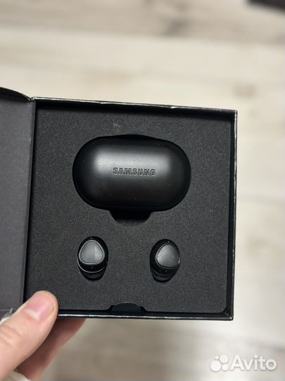 Samsung Gear iconx 2018