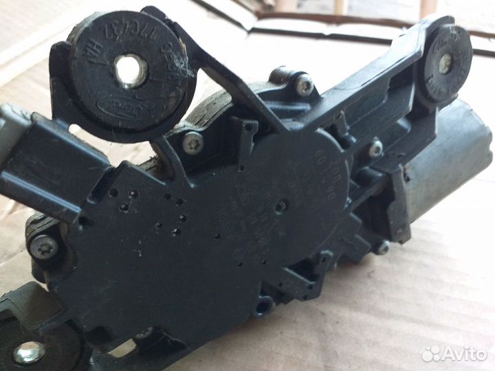 Моторчик стеклоочистителя задний Ford Focus 2