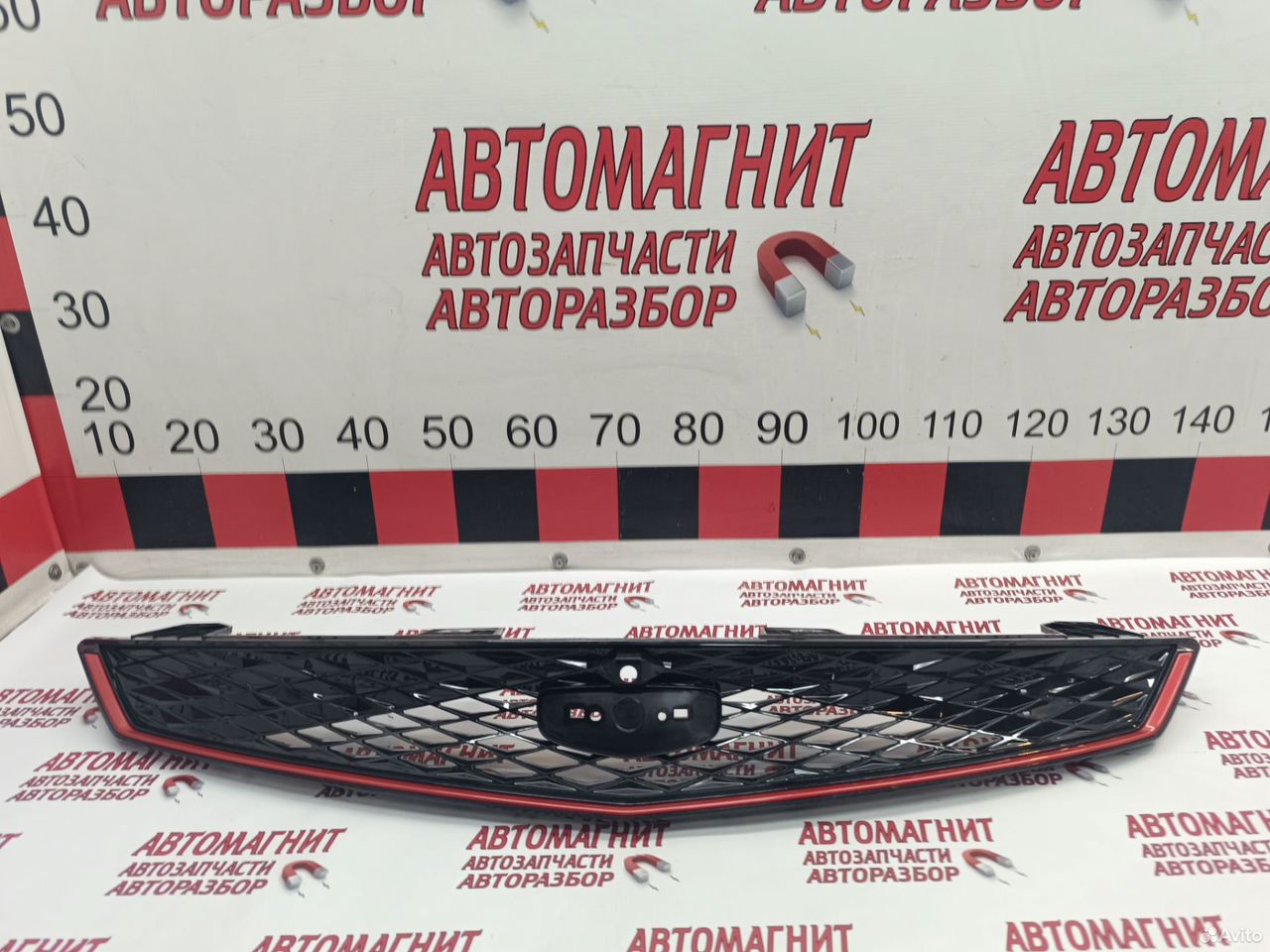 Решетка радиатора Geely Coolray рестайлинг новая