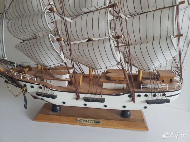 Макет парусника корабль Confection