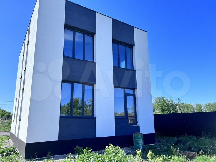 Дом 138,7 м² на участке 8,6 сот.