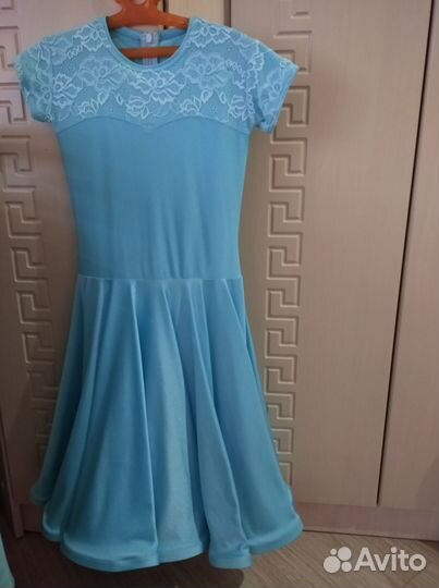 Платье для бальных танцев