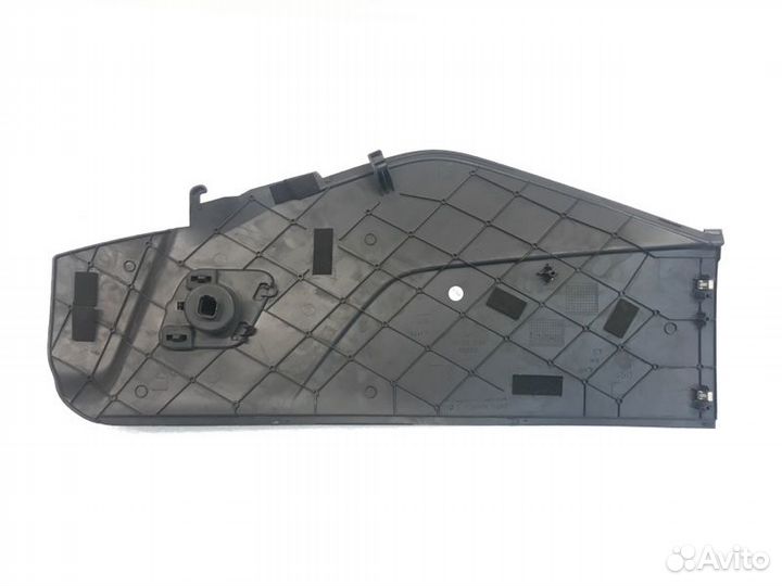 Обшивка салона правая Ford Focus 3 хетчбек 2.0