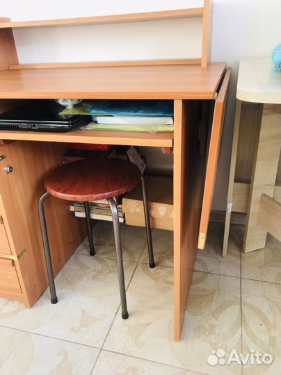 Письменный стол