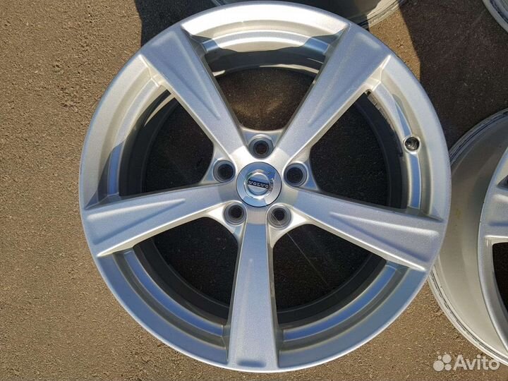 Литые диски R18 на volvo