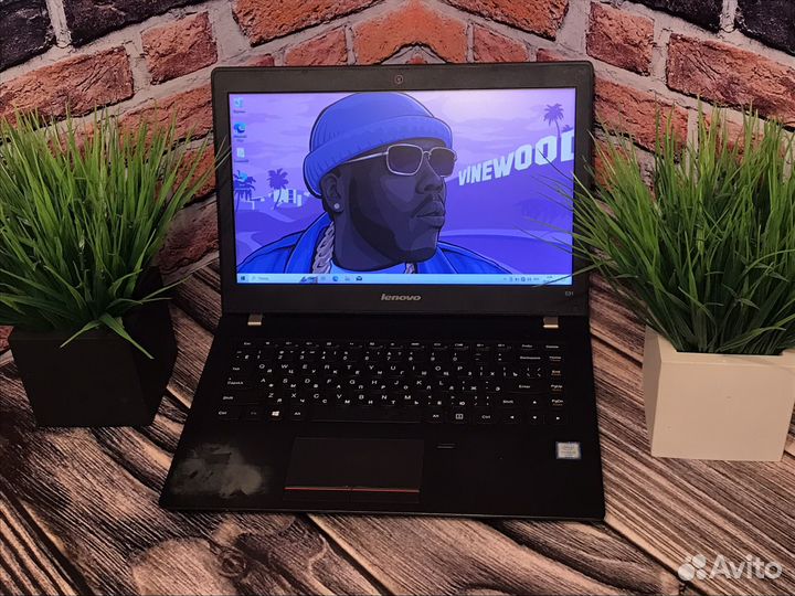 Мощный ноутбук Lenovo SSD/8Gb/i5