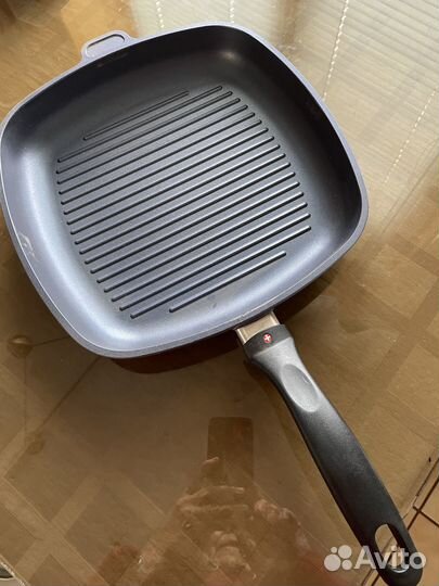 Сковорода гриль Swiss Diamond