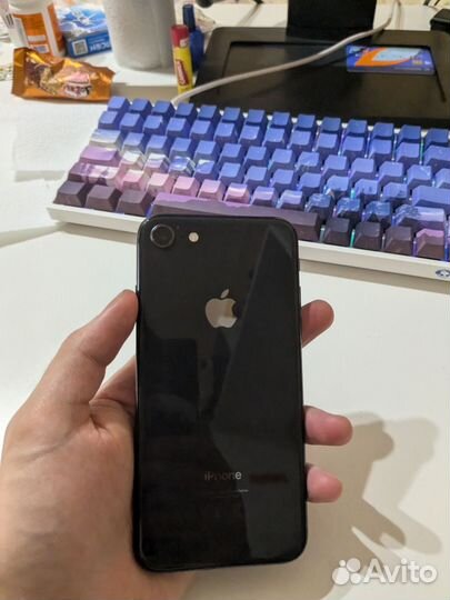 iPhone 8, 256 ГБ