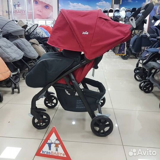 Демисезонная прогулочная коляска Joie Muze LX