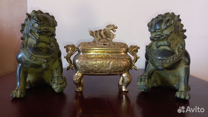 Бронзовые статуэтки Львы