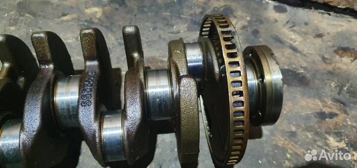 Коленвал Opel Astra J GTC 2012-2017