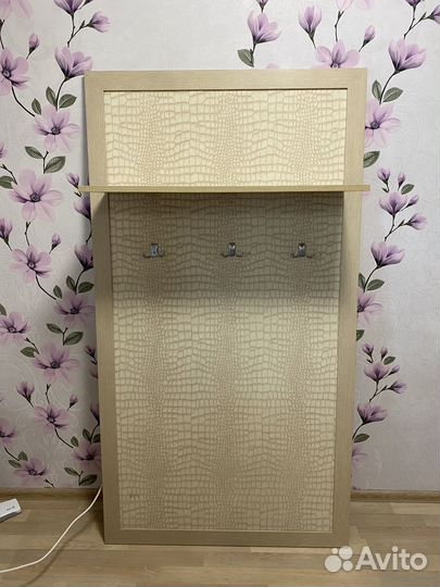 Вешалка настенная в прихожую бу