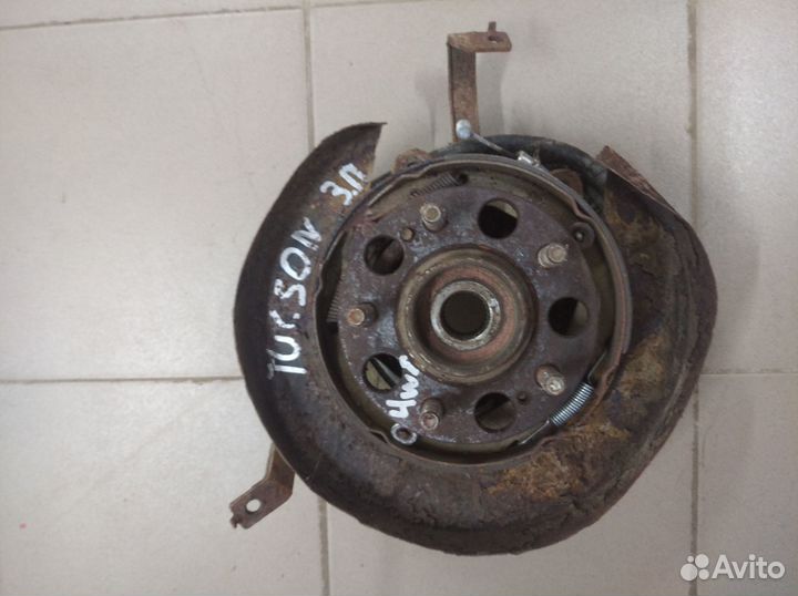 Кулаки задние Hyundai Tucson 1 JM