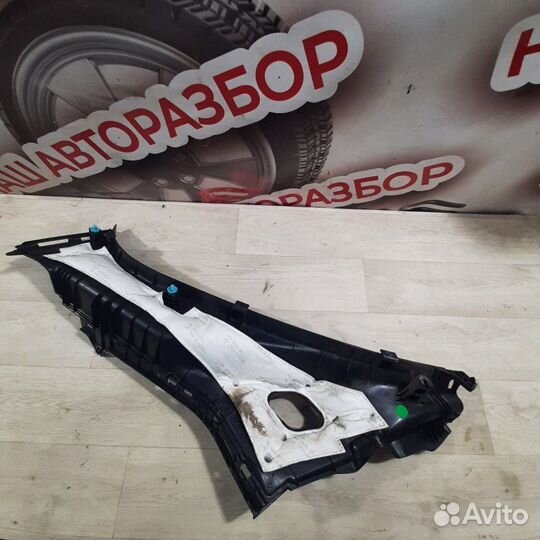 Накладка на стойку кузова задняя правая Kia Rio 3