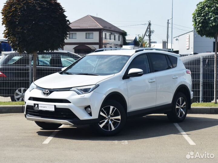Toyota RAV4 2.2 AT, 2019, 50 000 км