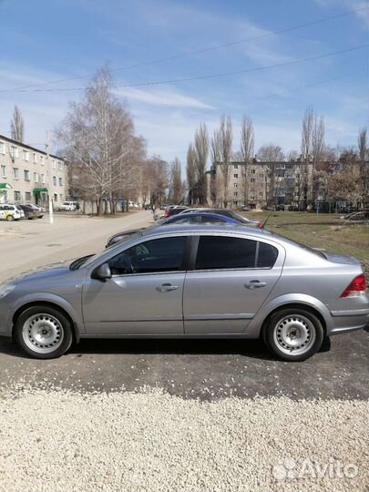 Opel Astra 1.6 МТ, 2010, 160 000 км