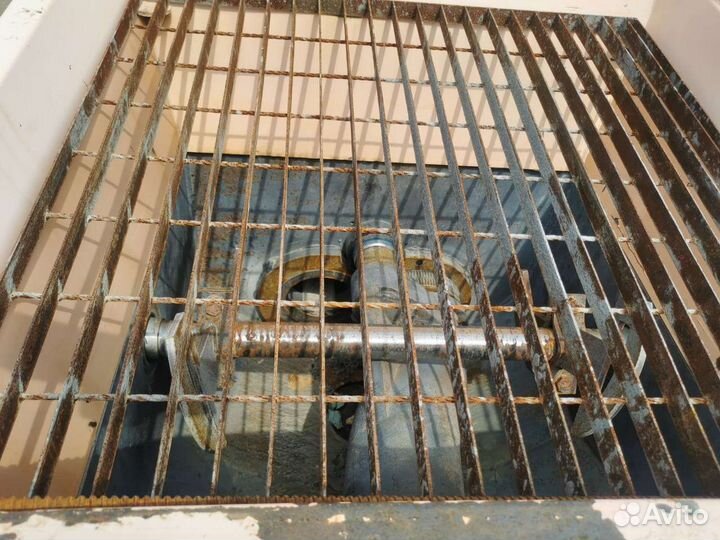 Бетононасос стационарный 90м