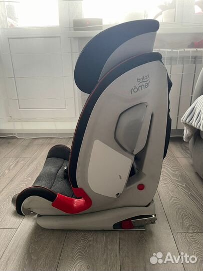 Автомобильное кресло britax romer Advansafix III