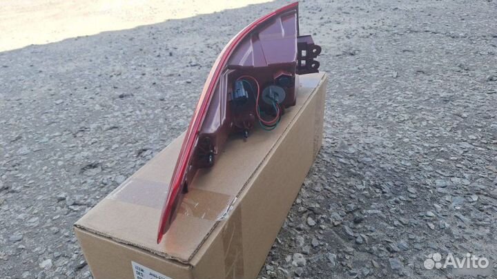 Фонарь наружный правый Kia Sportage 2016-2018
