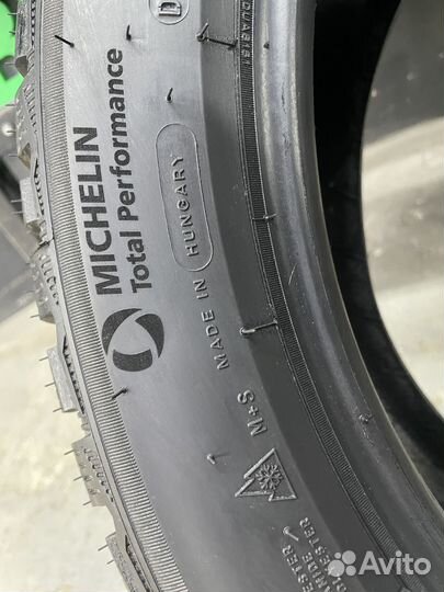 Michelin X-Ice North 4 SUV 255/45 R20 105T