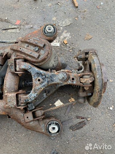 Балка подвески задняя Land Rover Range Rover