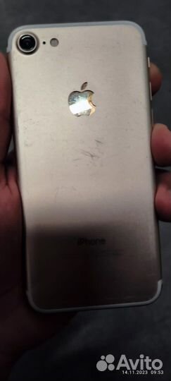 iPhone 7, 32 ГБ
