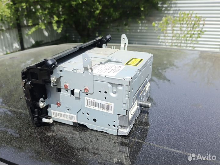 Магнитофон Mazda 3