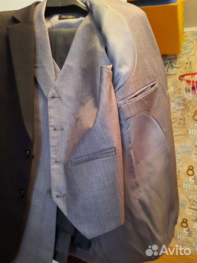 Пиджак и жилетка в школу