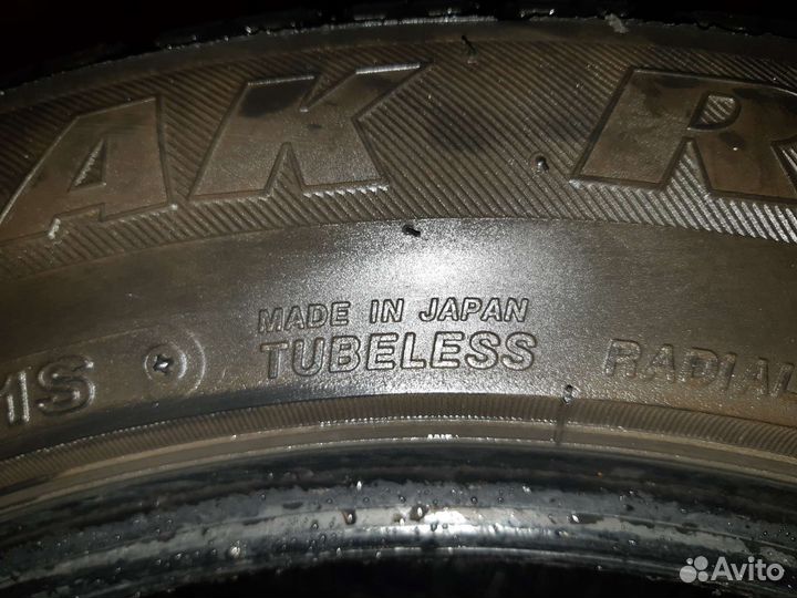 Bridgestone Blizzak Revo GZ 205/55 R16