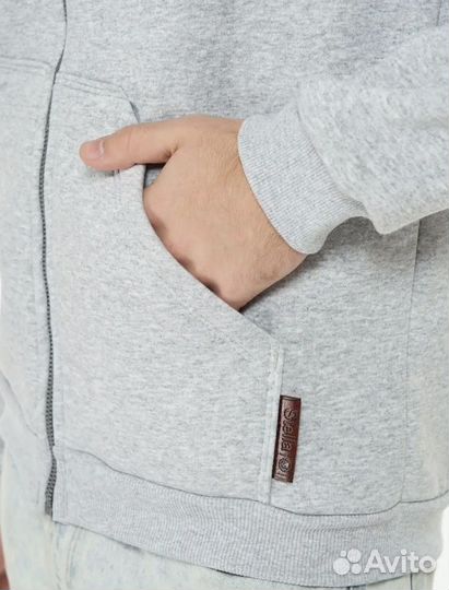 Толстовка на молнии