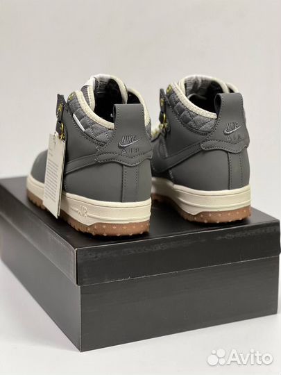 Мужские зимние кроссовки Nike Air Force 1