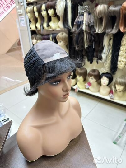 Парик из натуральных волос с имитацией кожи головы