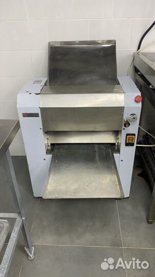 Тестораскаточная машина miratek kr-500