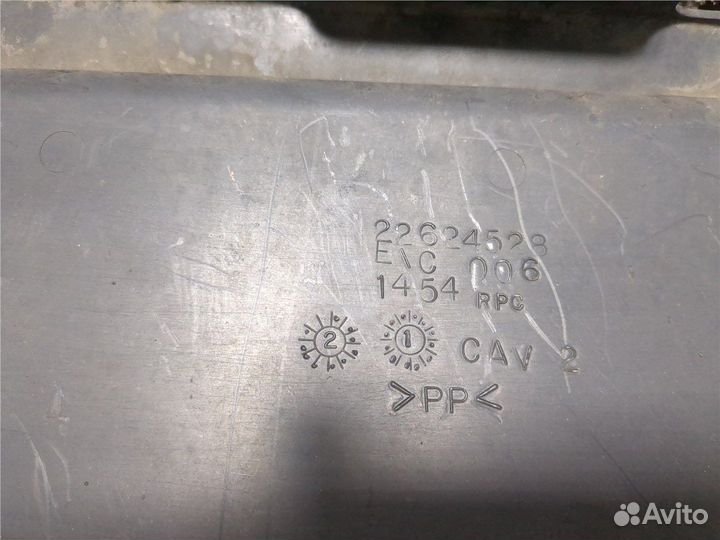 Кожух вентилятора радиатора Saturn VUE, 2003