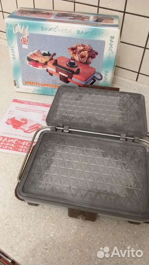 Электровафельница Элис 404